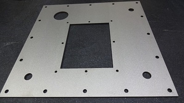 Tấm titan cắt laser